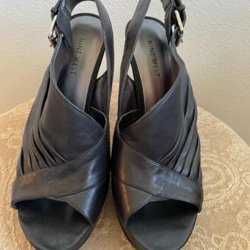 Nine West Black Platform Sandals, Size 8